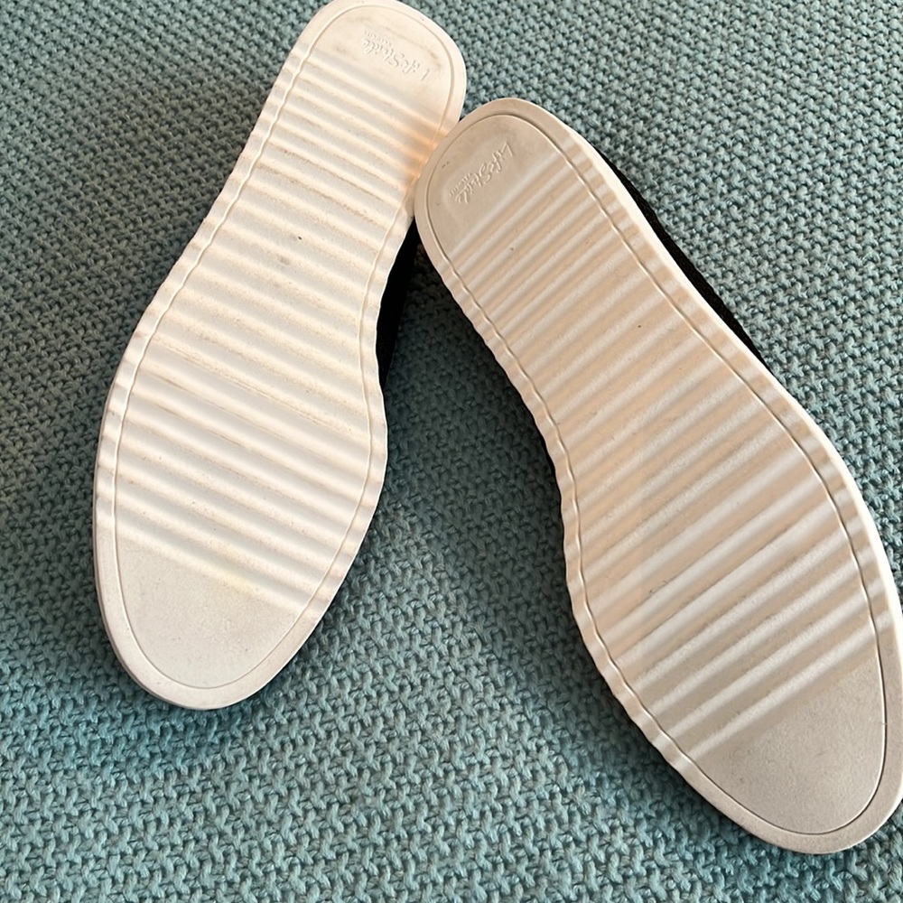 Life Stride Black Knit Slip-On Women's Flats - Picture 7 of 7